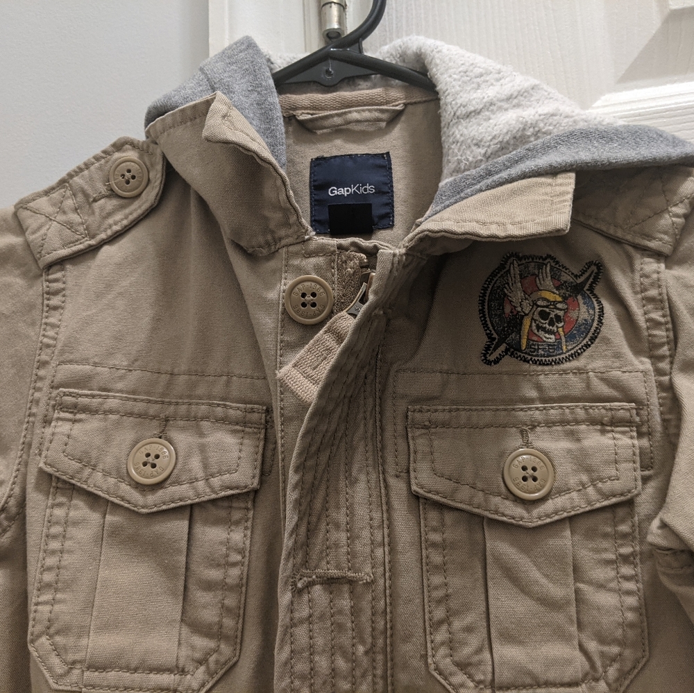 Gap Kids XS size 4-5 khaki jacket